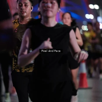 Runner Photo 6719240