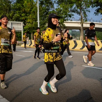 Runner Photo 6719244