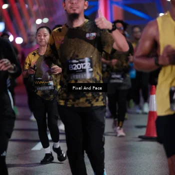 Runner Photo 6719273