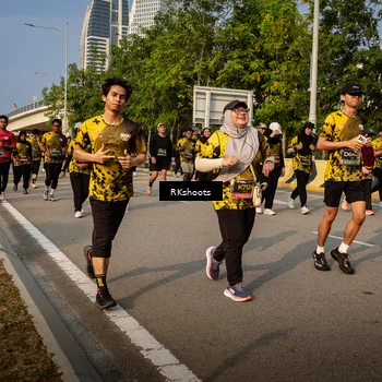 Runner Photo 6719290