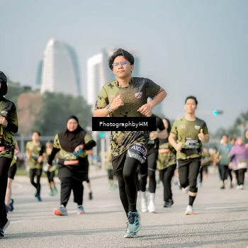 Runner Photo 6719374