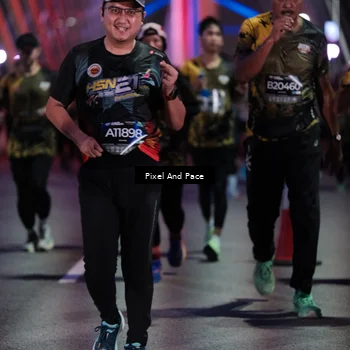 Runner Photo 6719399
