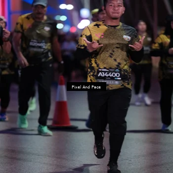 Runner Photo 6719404