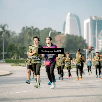 Runner Photo 6719416