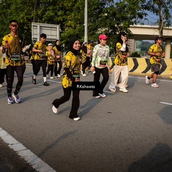 Runner Photo 6719419