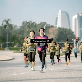 Runner Photo 6719422