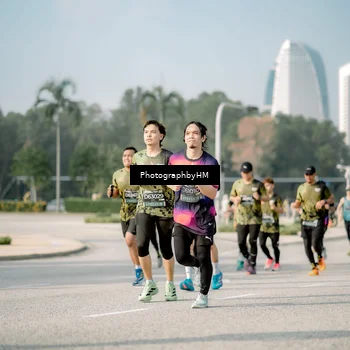 Runner Photo 6719431
