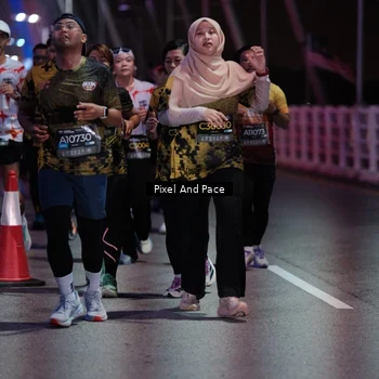 Runner Photo 6719441