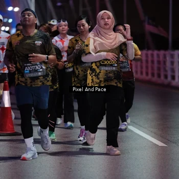 Runner Photo 6719442