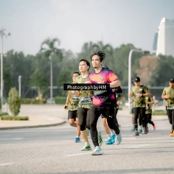 Runner Photo 6719445