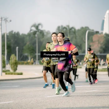 Runner Photo 6719446