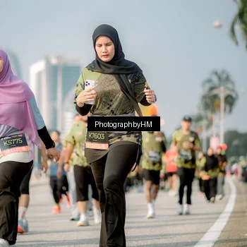 Runner Photo 6719505