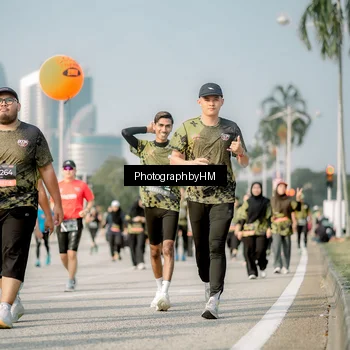 Runner Photo 6719518