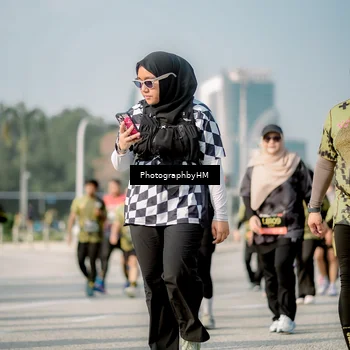 Runner Photo 6719601