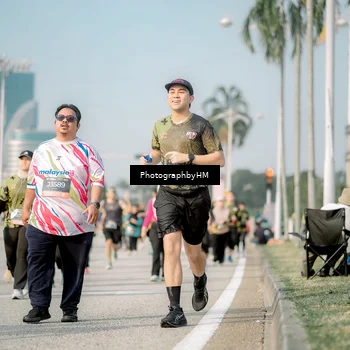 Runner Photo 6719687