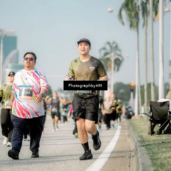 Runner Photo 6719696