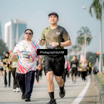 Runner Photo 6719723