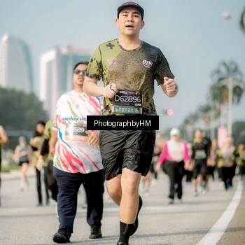 Runner Photo 6719735