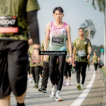 Runner Photo 6719847