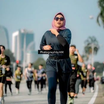 Runner Photo 6719971