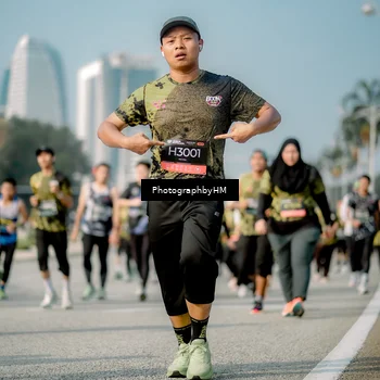 Runner Photo 6719990