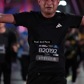 Runner Photo 6720035