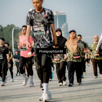 Runner Photo 6720045