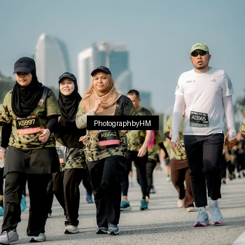 Runner Photo 6720046