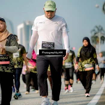 Runner Photo 6720074