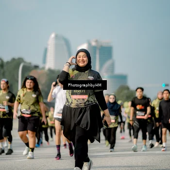 Runner Photo 6720092