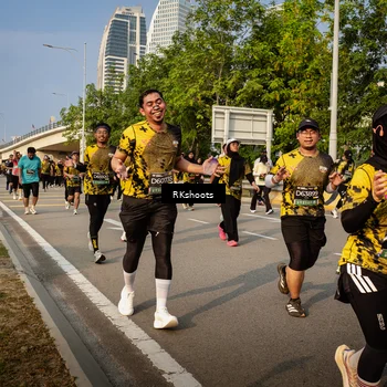 Runner Photo 6720104