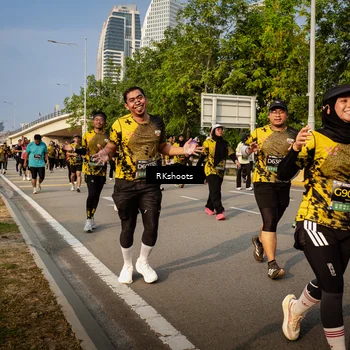 Runner Photo 6720110