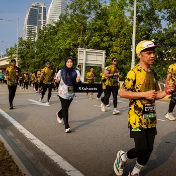 Runner Photo 6720191