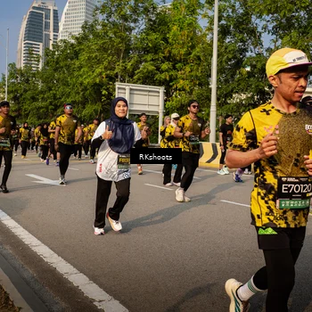 Runner Photo 6720195