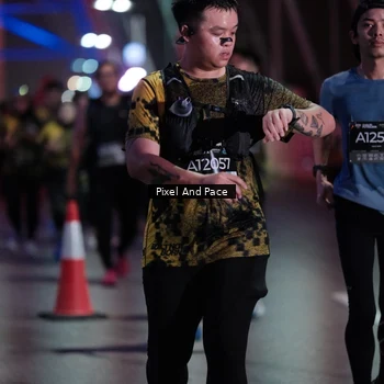 Runner Photo 6720197
