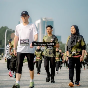 Runner Photo 6720199