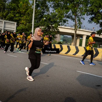 Runner Photo 6720211
