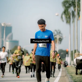 Runner Photo 6720252