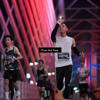 Runner Photo 6720253