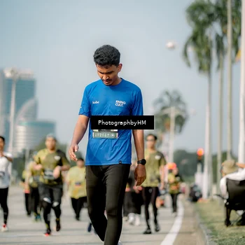 Runner Photo 6720264