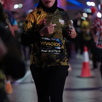 Runner Photo 6720266