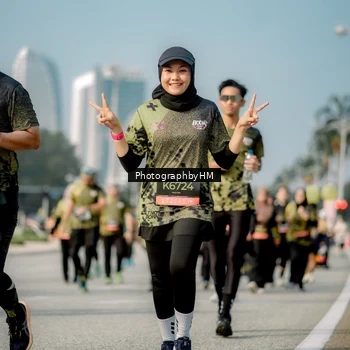 Runner Photo 6720274