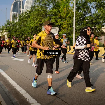 Runner Photo 6720287