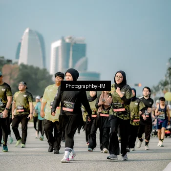 Runner Photo 6720289