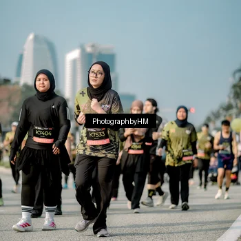 Runner Photo 6720309