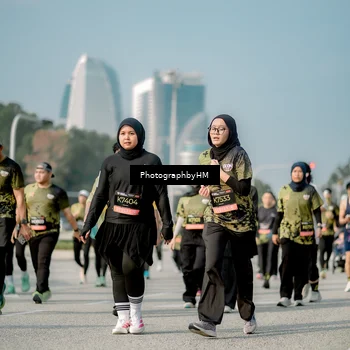 Runner Photo 6720323