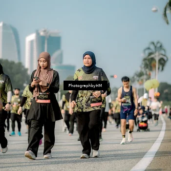 Runner Photo 6720330
