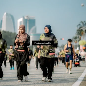 Runner Photo 6720341