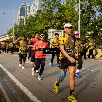 Runner Photo 6720350