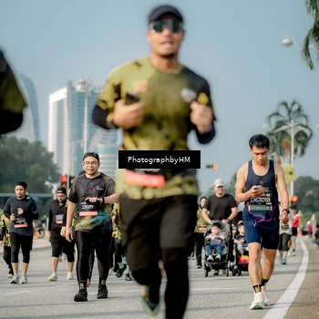 Runner Photo 6720360